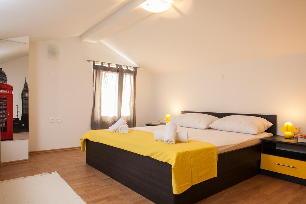 Apartments Fiona - Away From City Crowds 마카르스카 객실 사진