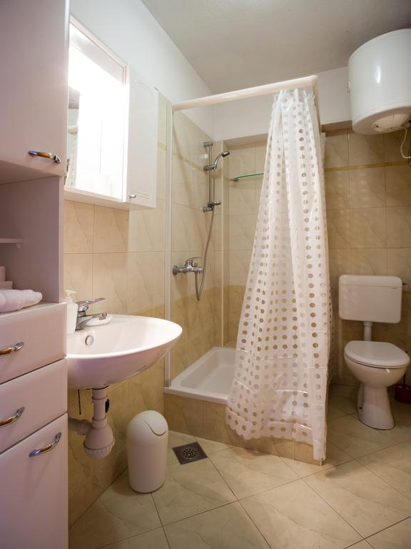 Apartments Fiona - Away From City Crowds 마카르스카 객실 사진