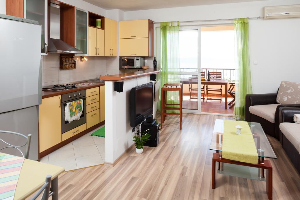 Apartments Fiona - Away From City Crowds 마카르스카 객실 사진