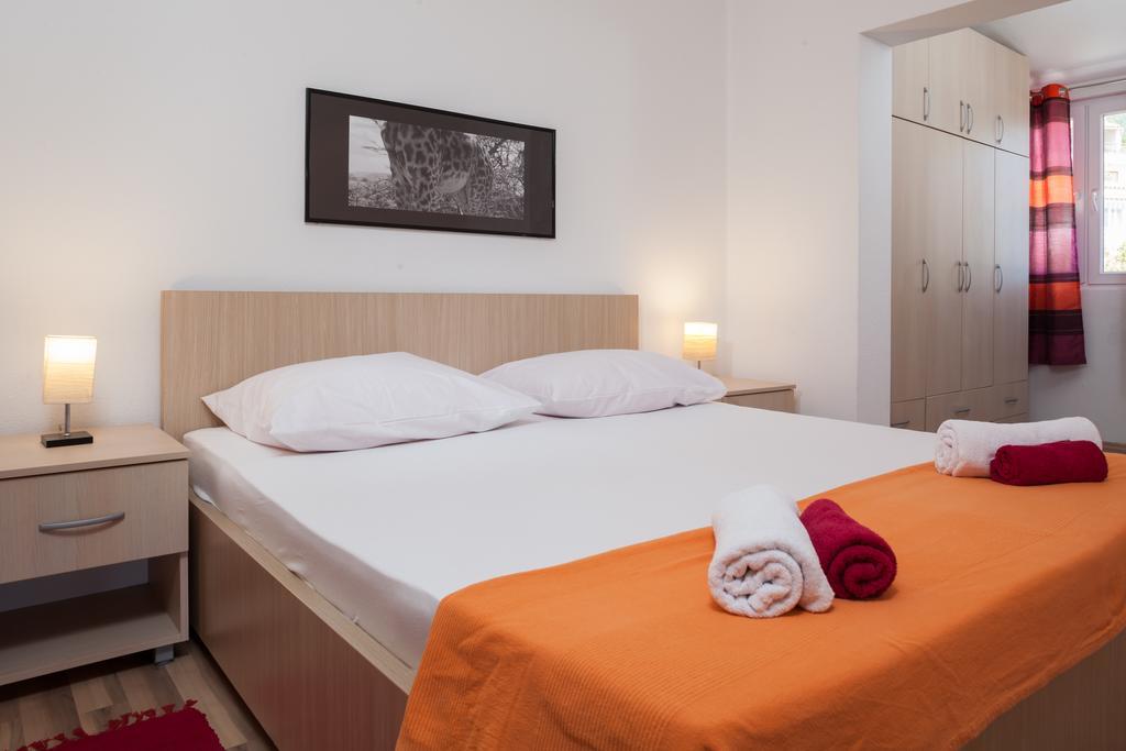 Apartments Fiona - Away From City Crowds 마카르스카 객실 사진